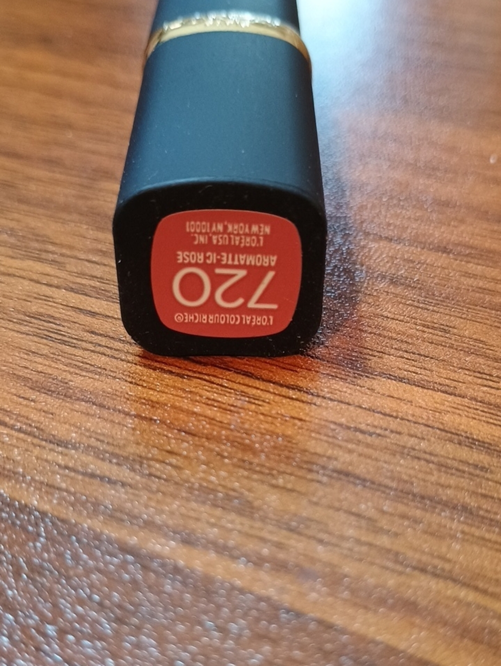 L'Oreal Colour Colour Riche Matte 720 AROMATTE-IC ROSE - Picture 5 of 5